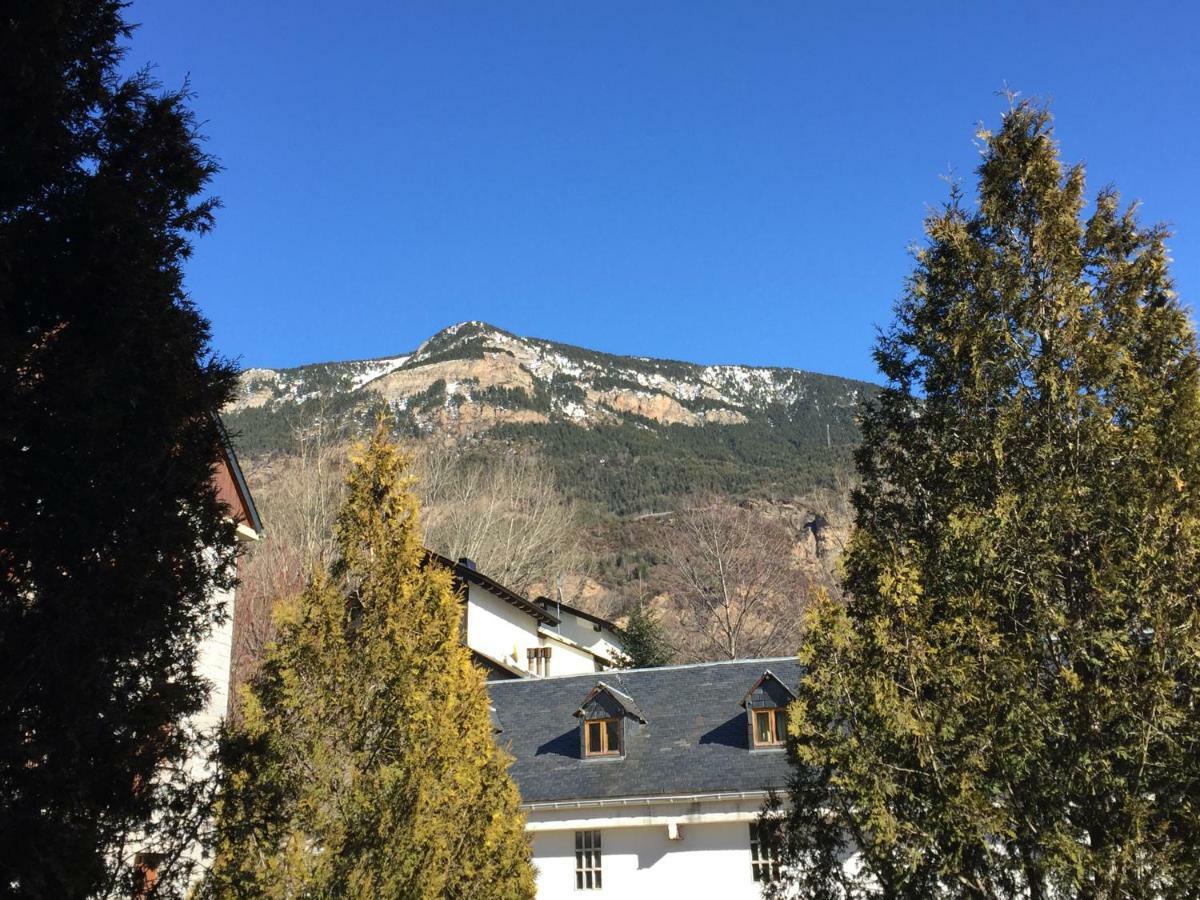 Ferienwohnung Blanchard Benas Benasque Exterior foto