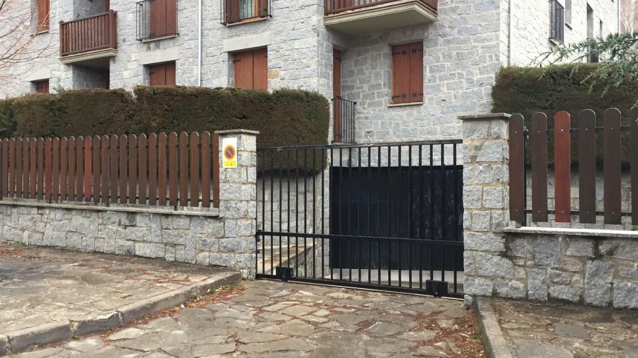 Ferienwohnung Blanchard Benas Benasque Exterior foto